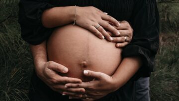 Jak se obléct na magnetickou rezonanci kolene